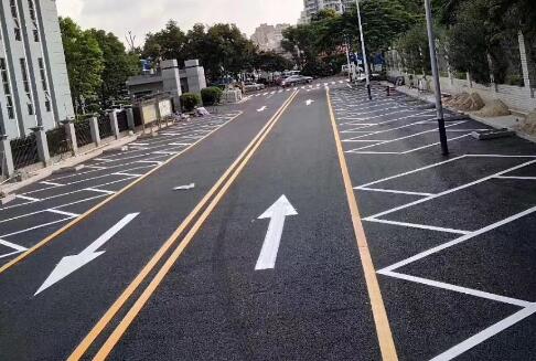 道路劃線設(shè)計，為安全出行保駕護(hù)航